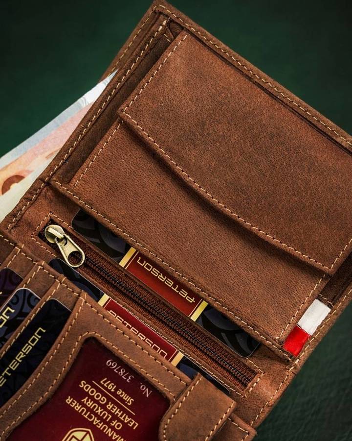 Leather wallet RFID PETERSON PTN 333PW