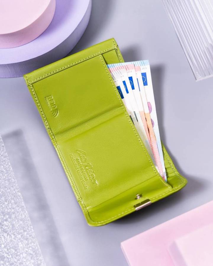 Leather wallet RFID PETERSON PTN RD-GC02-MCL