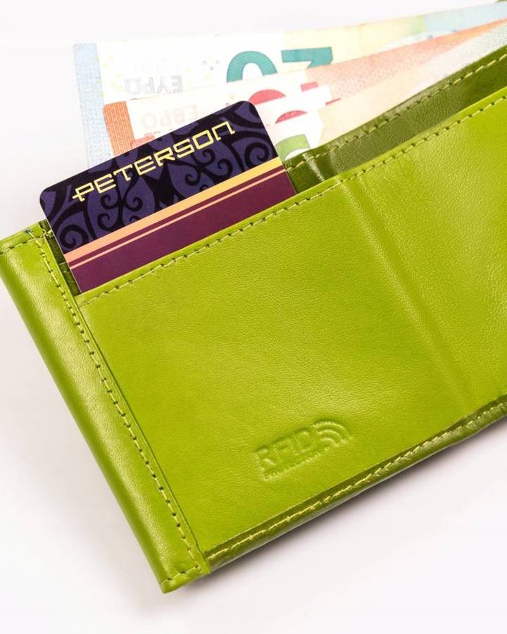 Leather wallet RFID PETERSON PTN RD-N08G-MCL