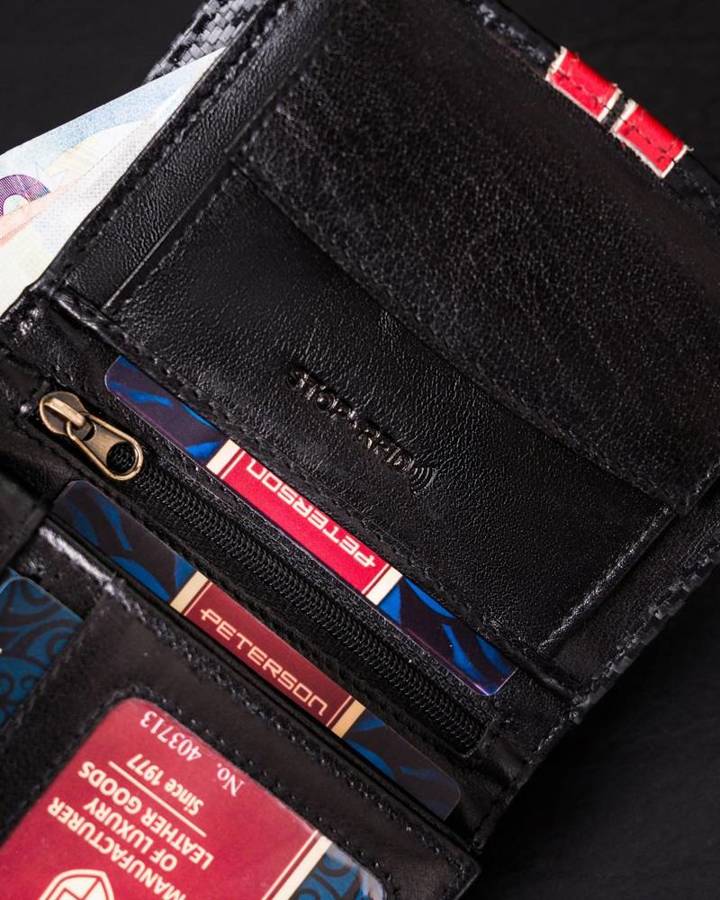 Leather wallet RFID PETERSOn PTN 317 MOTO1