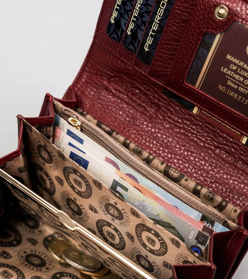 Leather women wallet PETERSON PTN BS-466
