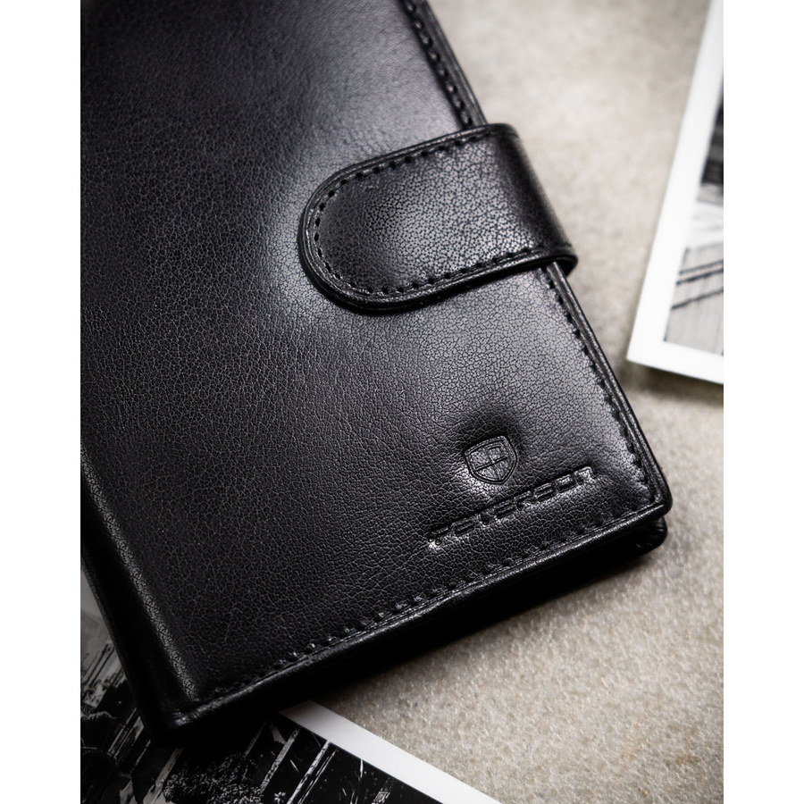 Klasyczny, skórzany portfel męski w czarnym kolorze zamykany zatrzaskiem - Peterson