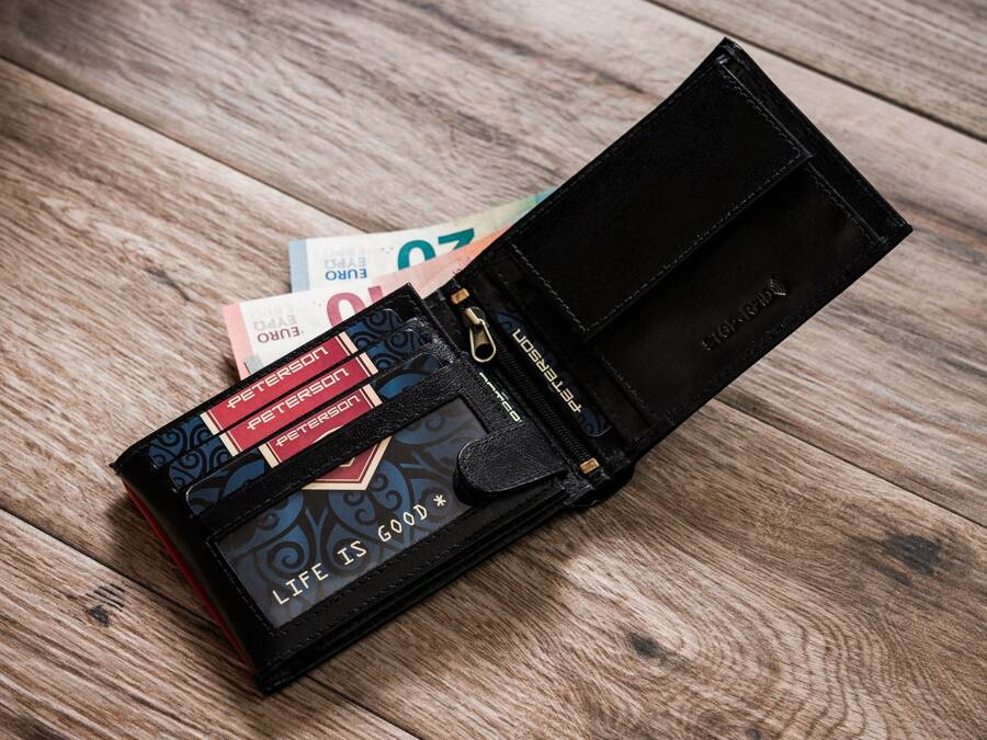 Leather wallet RFID PETERSON PTN 304.01 2-1-1