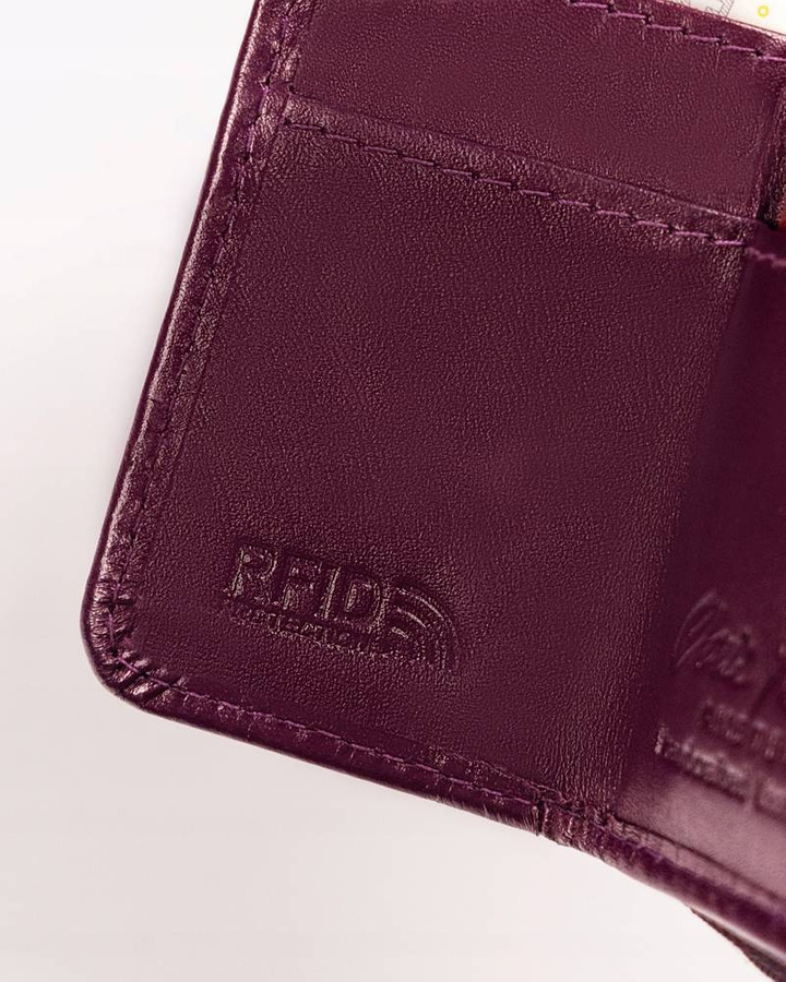 Leather wallet RFID PETERSON PTN RD-210-MCL