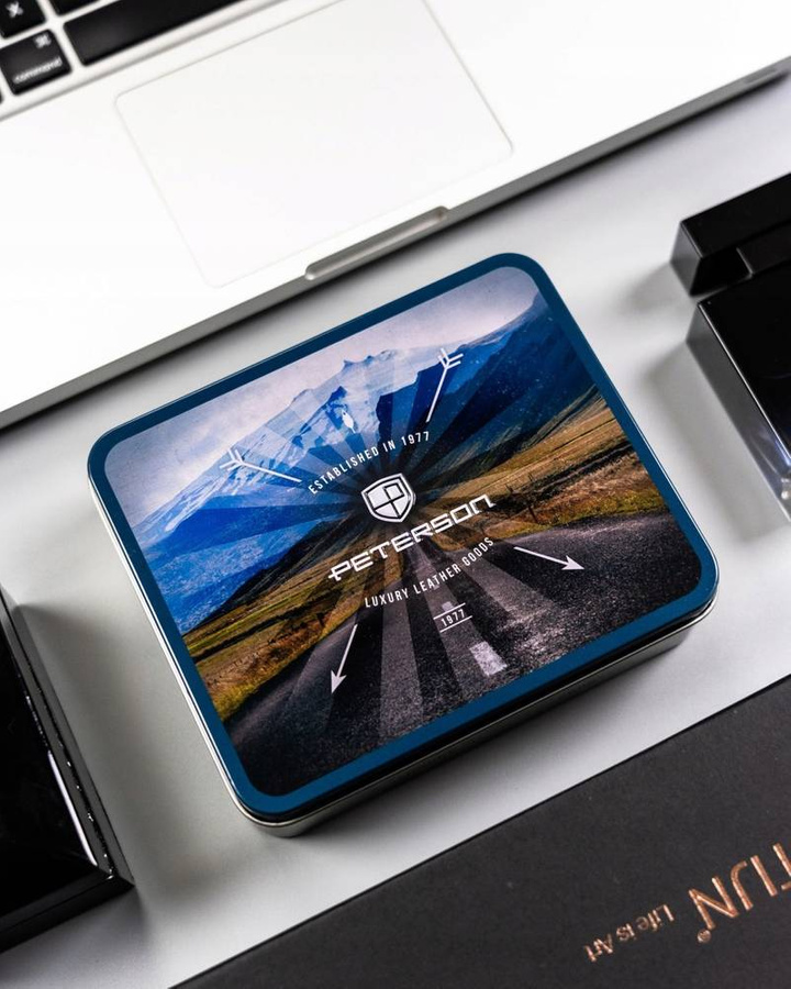 Leather wallet RFID PETERSON PTN 22302L-VT