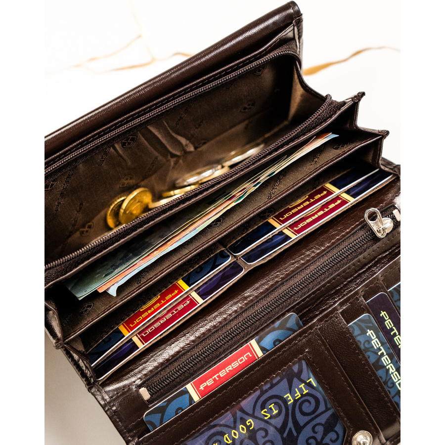 Leather wallet RFID PETERSON PTN RD-12-NGV