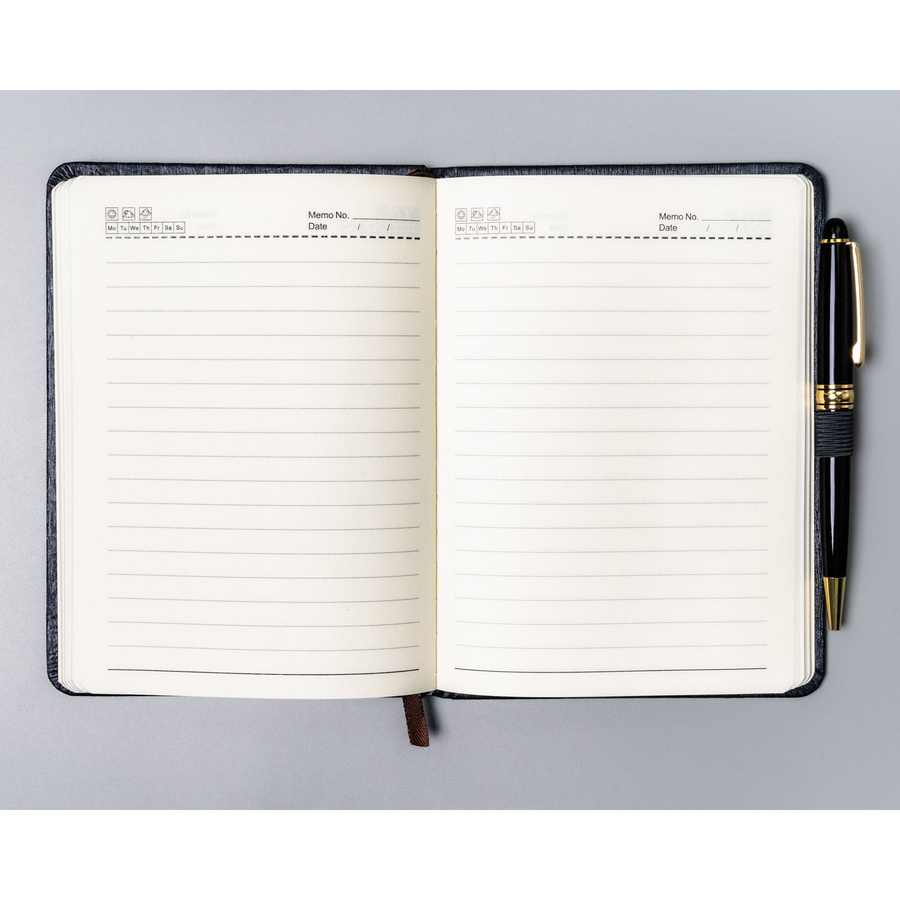 Szary notes w formacie B6 zadrukowany w linie, wyposażony w gumkę zamykającą - Peterson