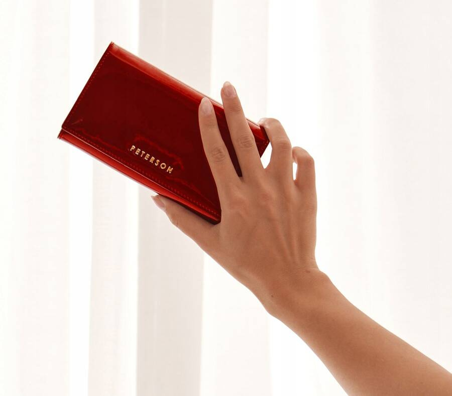 Leather women wallet PETERSON PTN PL-466