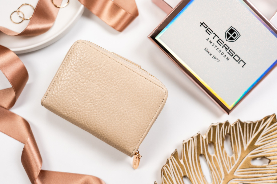Leatherette wallet RFID PETERSON PTN 014-HRH