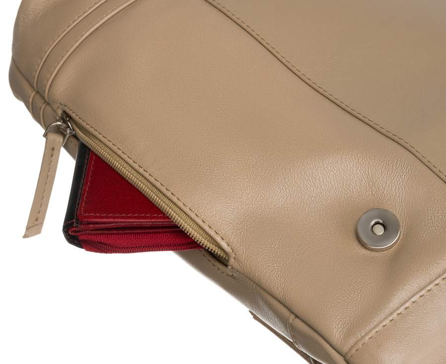 Leather bagpack PETERSON PTN PLE-369-SNC