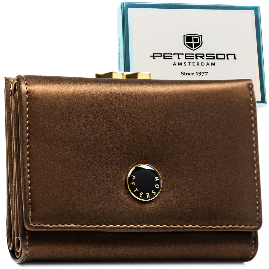 Stredne veľká hnedá dámska peňaženka z kože s RFID ochranou a kovovým zapínaním na mince- Peterson