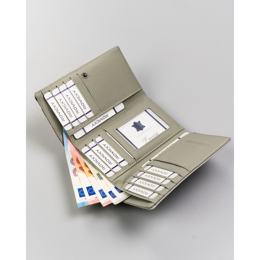 Pojemny portfel damski w kwiaty zamykany na zatrzask - 4U Cavaldi