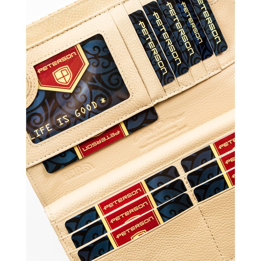 Beżowy portfel damski zamykany na magnes i suwak, zdobiony plecionką - Peterson