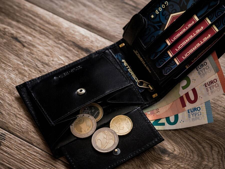 Leather wallet RFID PETERSON PTN 304.01 2-1-1
