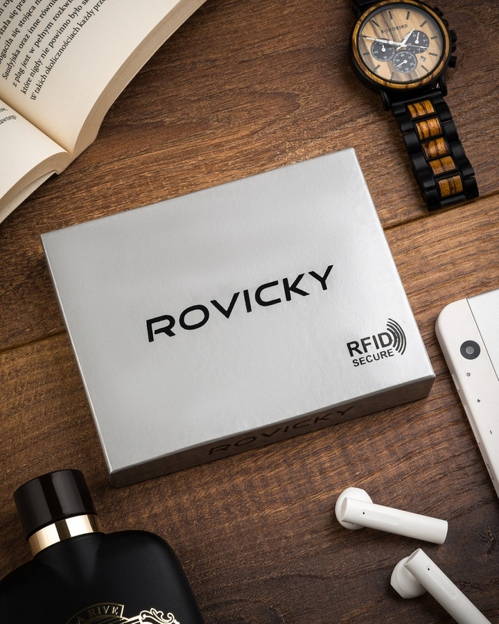 Skórzany portfel męski zapinany na zatrzask - Rovicky