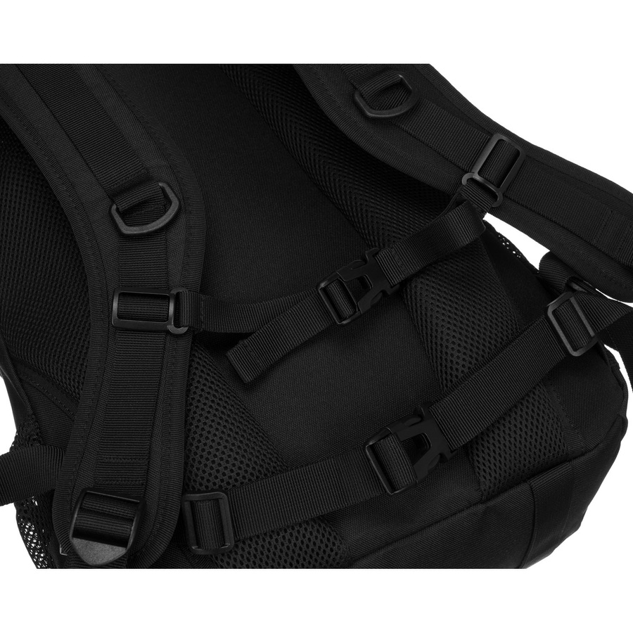 Czarny, wojskowy plecak militarny wyposażony w pasy kompresyjne - Peterson