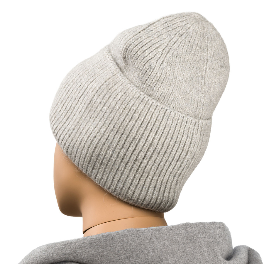 Szara, zimowa czapka damska beanie z logo marki - Peterson