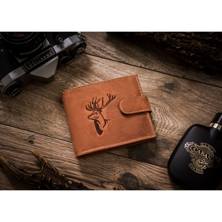 Duży portfel męski z nubukowej skóry naturalnej w brązowym kolorze zamykany zatrzaskiem - Always Wild