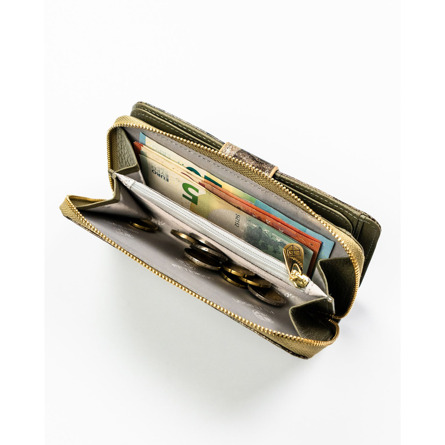 Złoty, lakierowany, duży portfel damski z kwiatowym wzorem Peterson