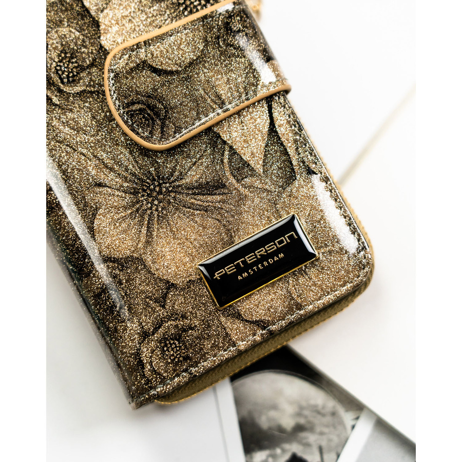 Złoty, lakierowany, duży portfel damski z kwiatowym wzorem Peterson