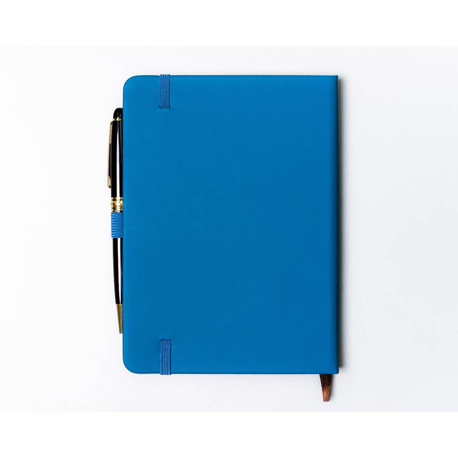 Niebieski notes w formacie B6 zadrukowany w linie, wyposażony w pętelkę na długopis - Peterson