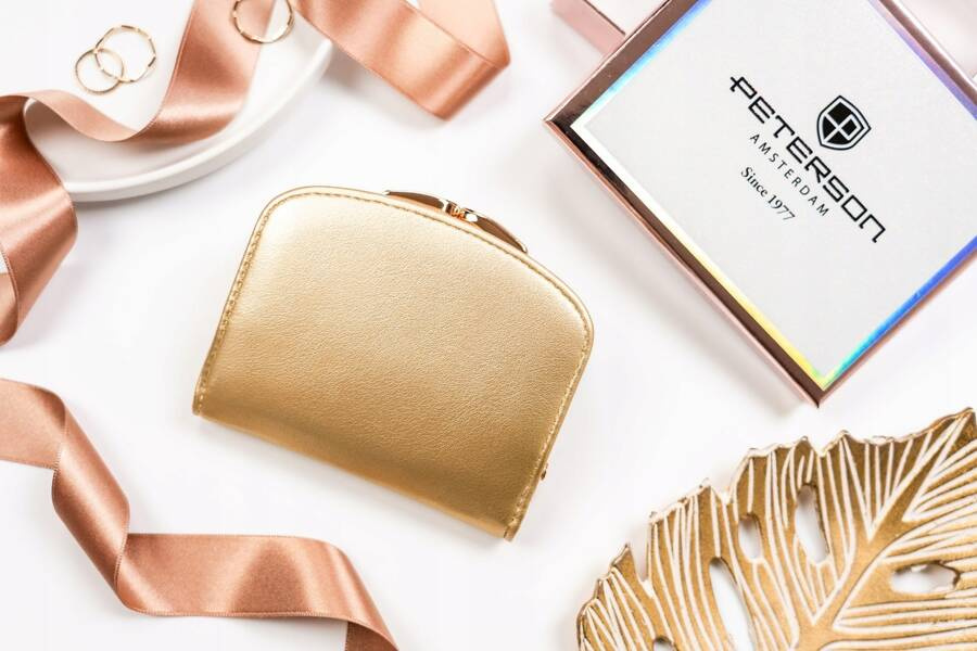 Leatherette wallet RFID PETERSON PTN 1830-F8