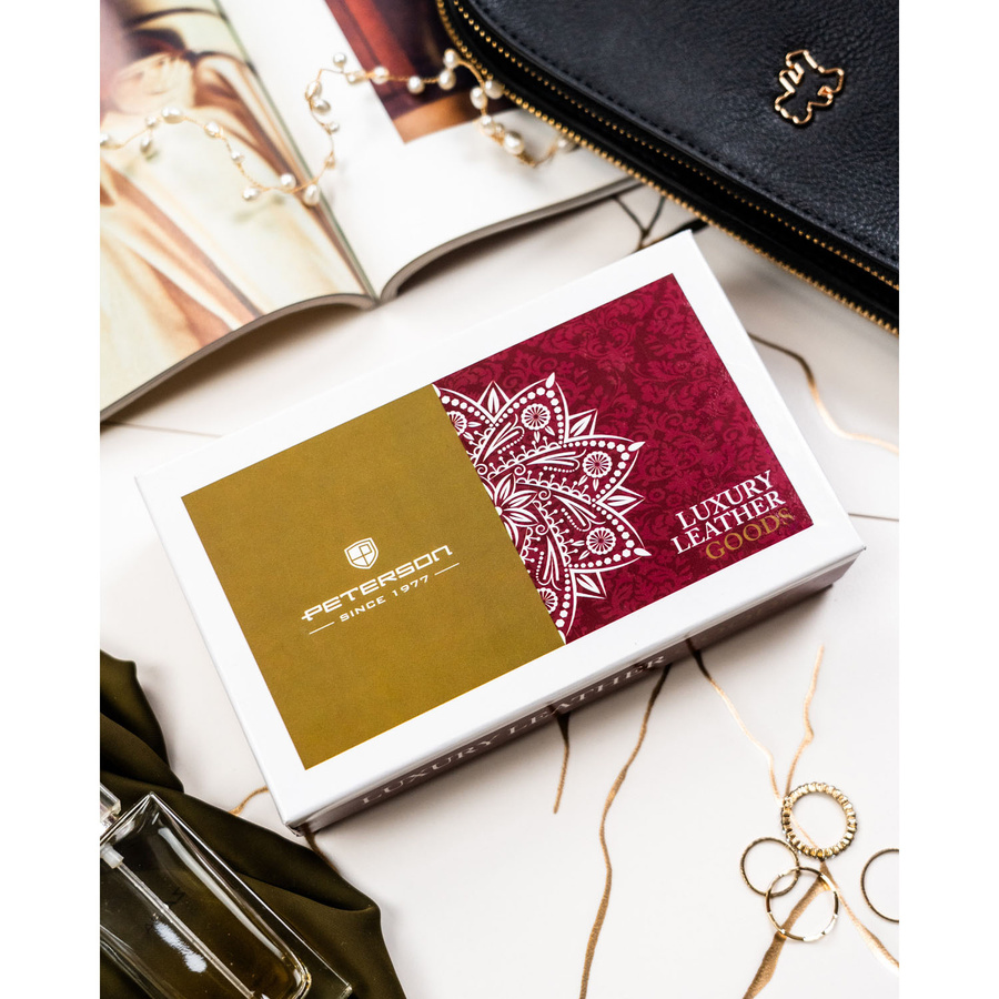 Leather wallet RFID PETERSON PTN RD-18-NGV
