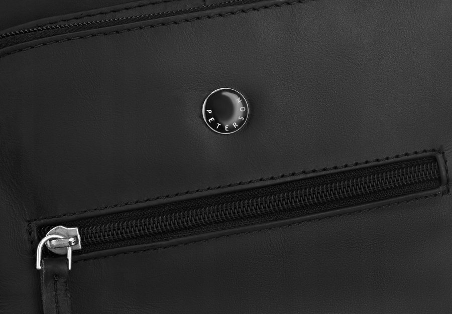 Leather bagpack PETERSON PTN PLE-343A-SNC