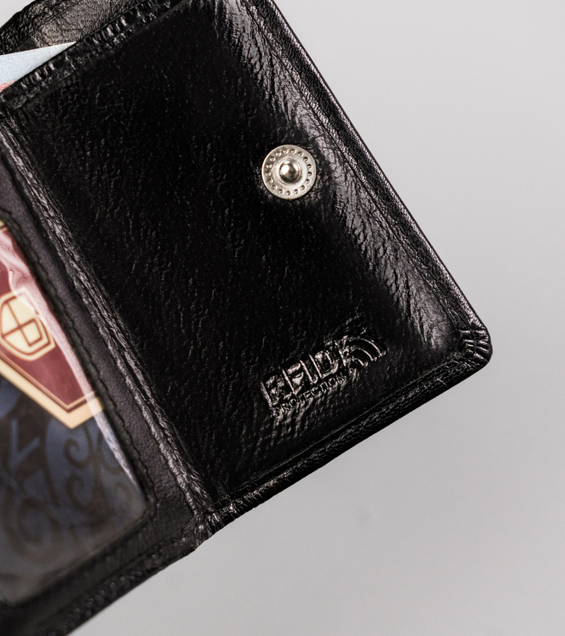 Leather wallet RFID PETERSON PTN RD-25-GCL 