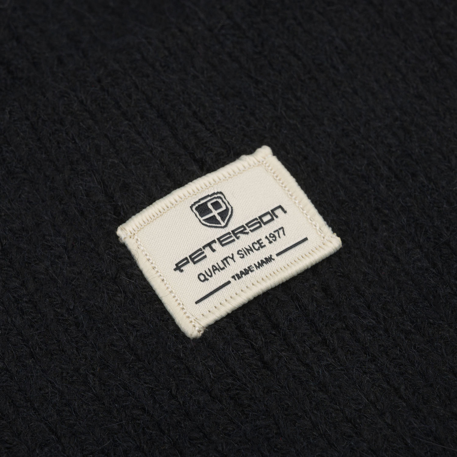 Zimowa czapka damska beanie w czarnym kolorze - Peterson