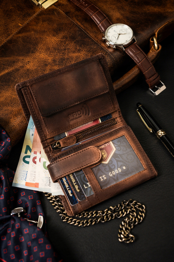 Leather wallet RFID PETERSON PTN N4C-VIN-S