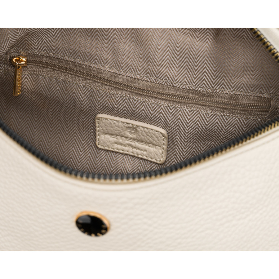 Modna, jasnobeżowa nerka damska ze skóry ekologicznej - Peterson