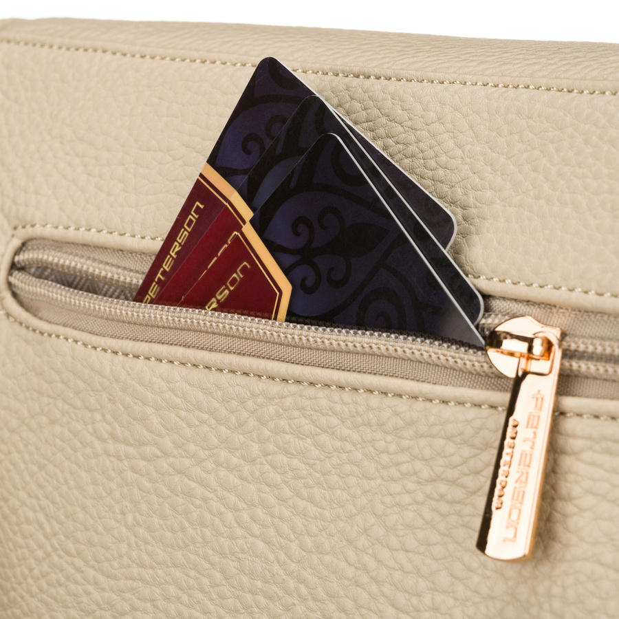 Beżowa saszetka damska ze skóry ekologicznej zamykana suwakiem, jednokomorowa - Peterson