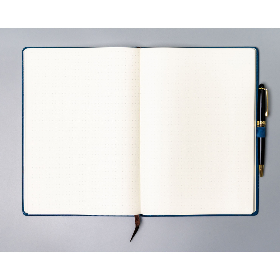 Niebieski notes w twardej oprawie formacie B5 zadrukowany w kropki - Peterson