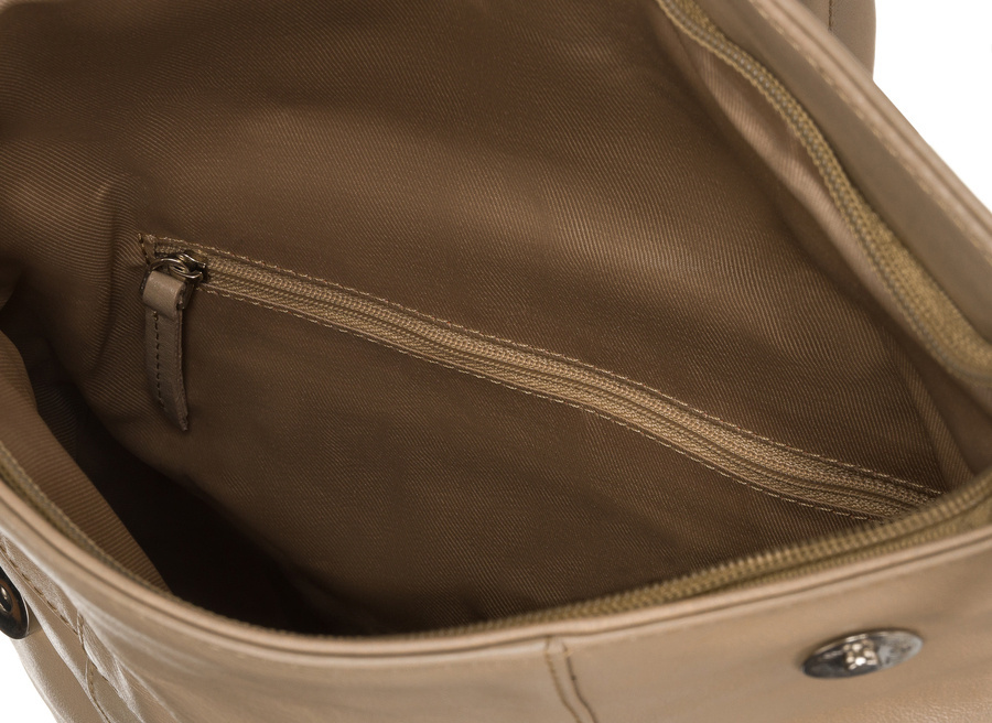 Leather bagpack PETERSON PTN PLE-369-SNC