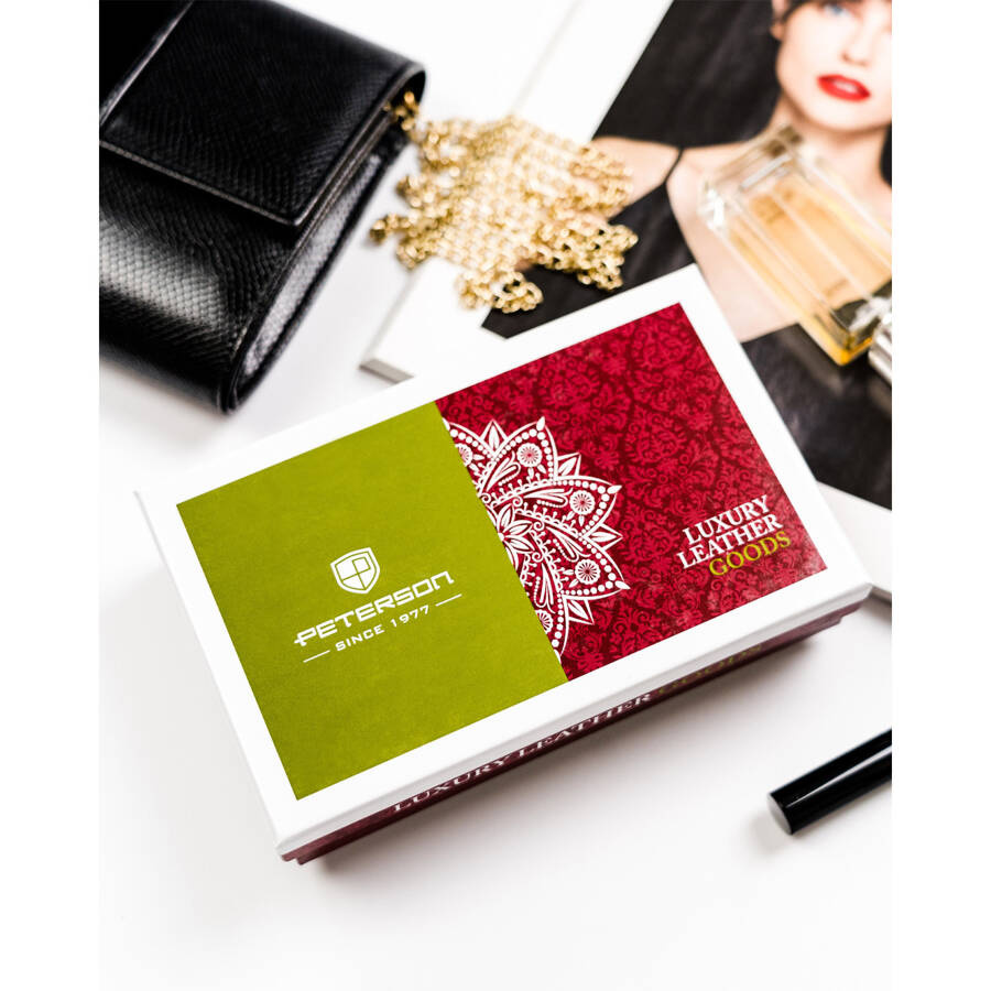 Leather wallet RFID PETERSON PTN BC-409