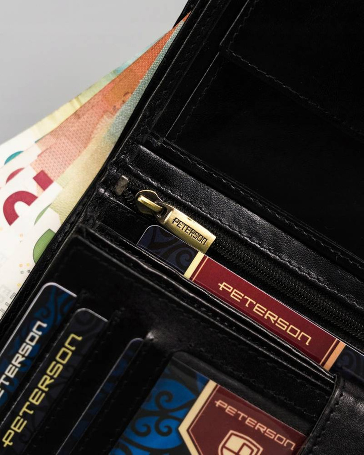 Leather wallet RFID PETERSON PTN 22311L-VT-A