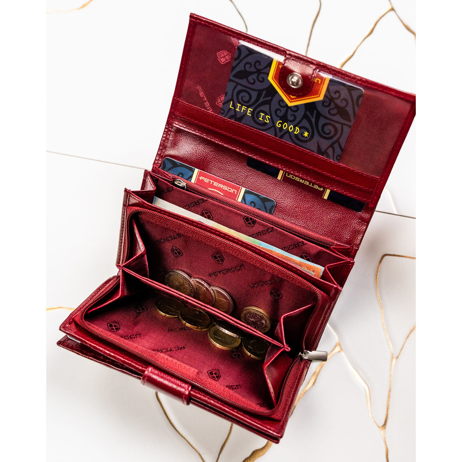 Czerwony portfel damski wykonany ze skóry naturalnej, zamykany na zatrzask - Peterson