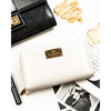 Portfel damski w typie piórnika ze skóry ekologicznej w białym kolorze, wyposażony w system RFID - Peterson