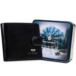 Czarny, duży portfel męski wykonany ze skóry naturalnej i zamykany na zatrzask - Peterson