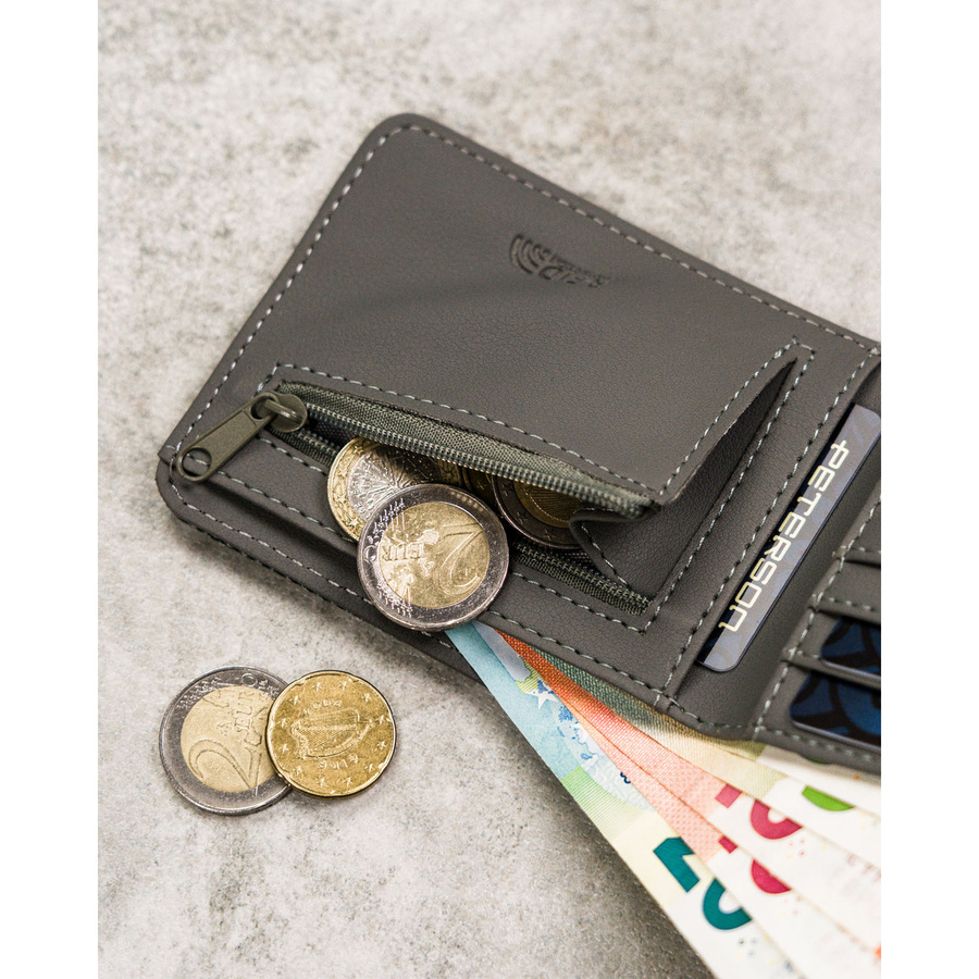 Leatherette wallet RFID PETERSON PTN EH-02Z