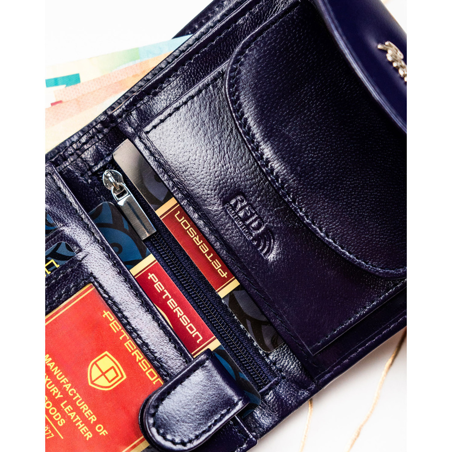 Leather wallet RFID PETERSON PTN RD-357-NGV-M