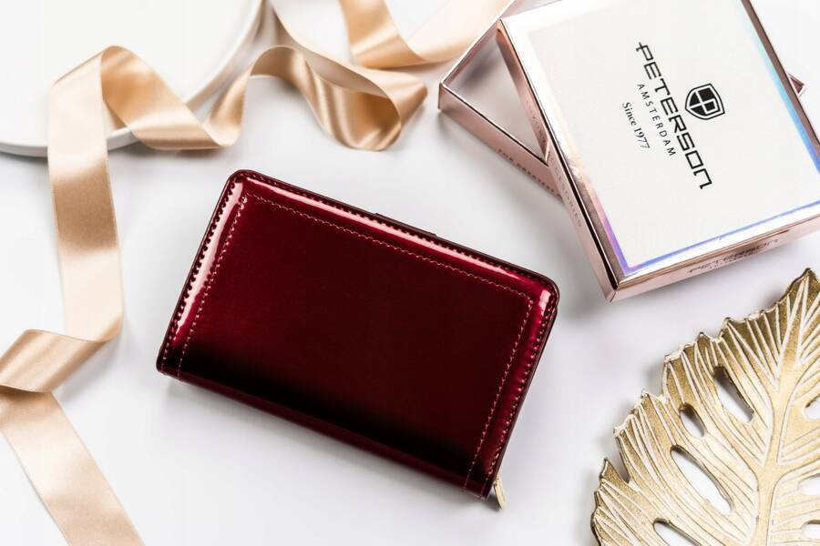 Leatherette wallet RFID PETERSON PTN 002-LAK