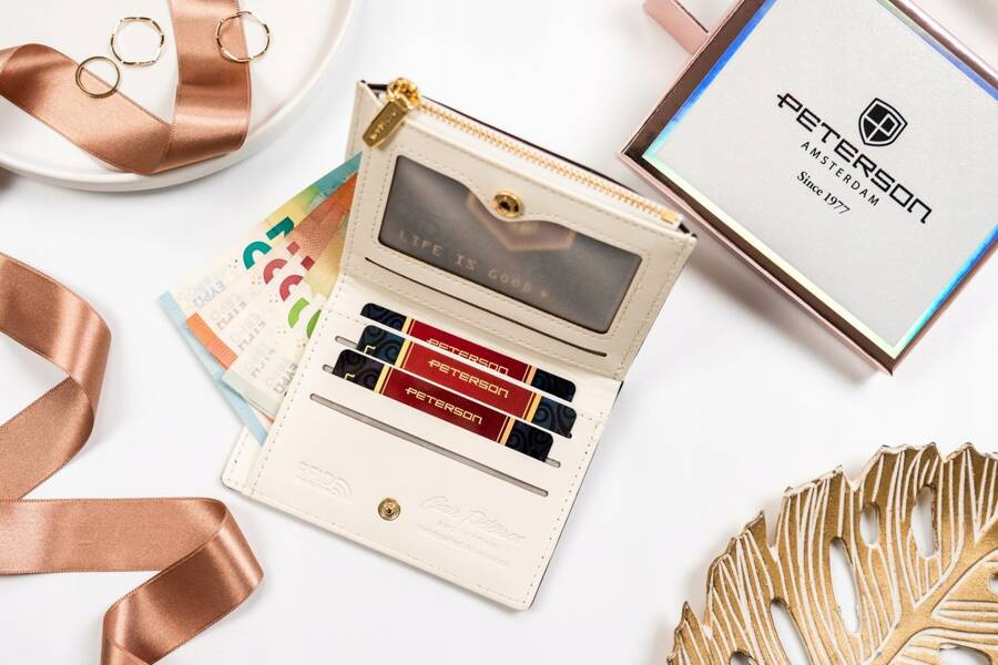 Leatherette wallet RFID PETERSON PTN 003-LAK