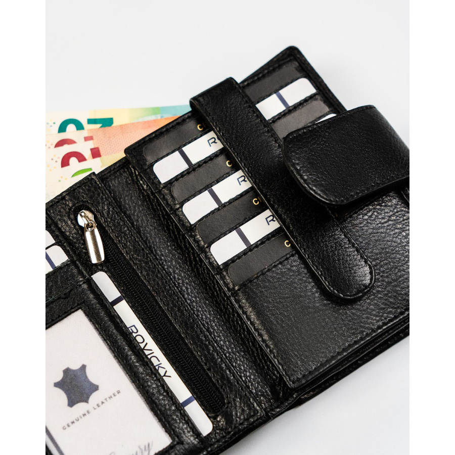 Czarny, skórzany portfel damski w orientacji pionowej zamykany na zatrzask - Rovicky