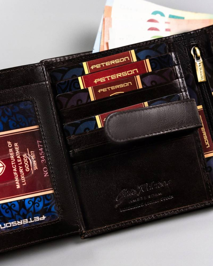 Leather wallet RFID PETERSON PTN 22307-VT