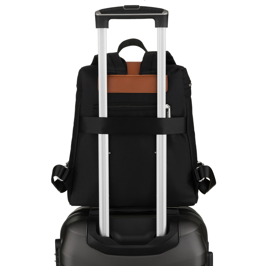 Czarno-brązowy plecak damski z poliestru wyposażony w uchwyt na walizkę - Peterson