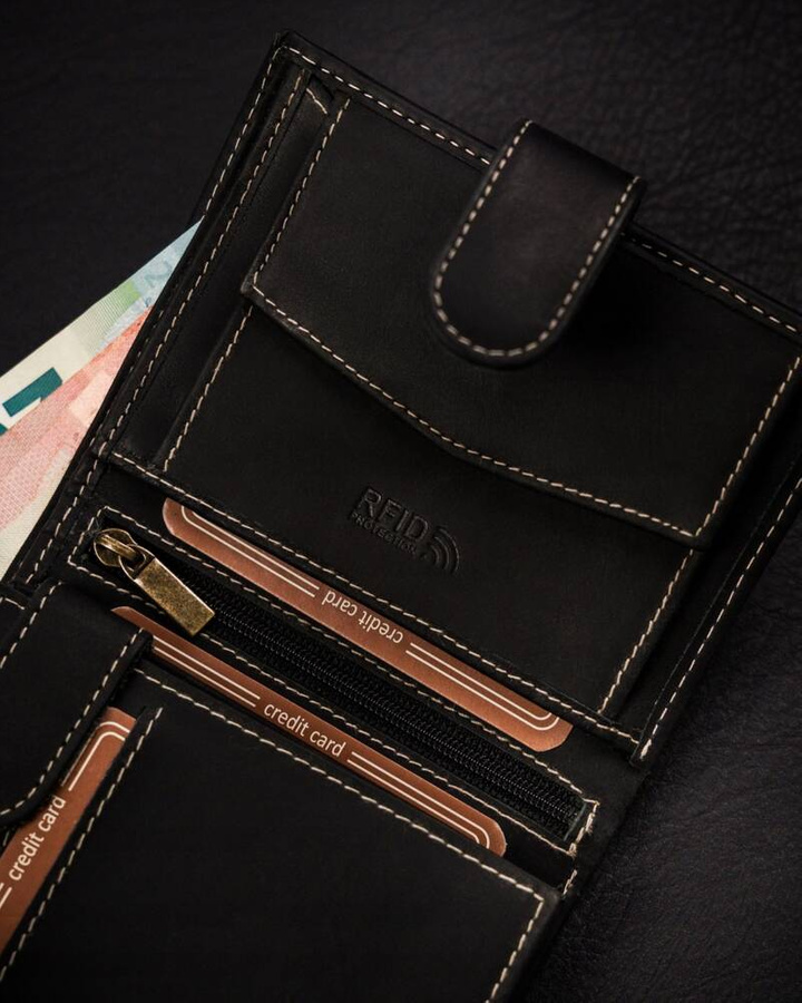 Leather wallet RFID BUFFALO WILD MR-04L-BAW-BL