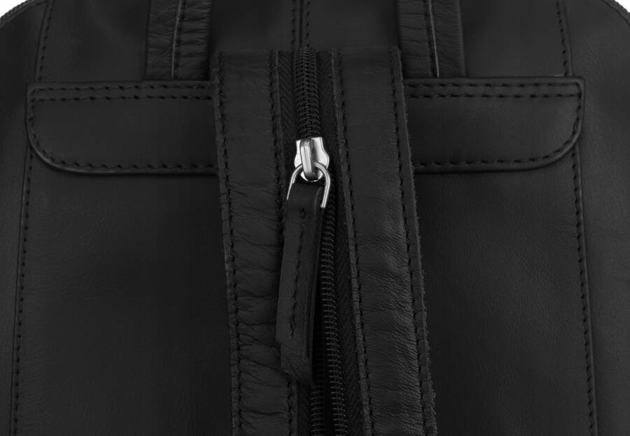 Leather bagpack PETERSON PTN PLE-343A-SNC