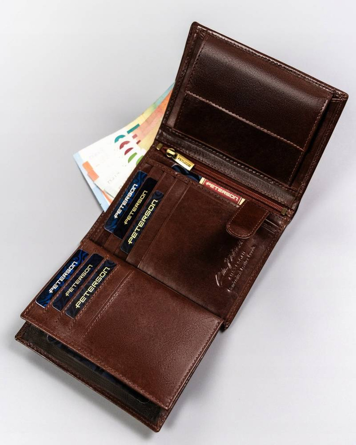 Leather wallet RFID PETERSON PTN 22311-VT